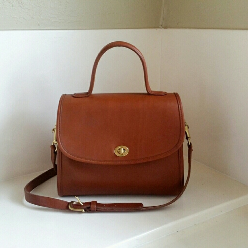 Coach Manor Bag in British Tan